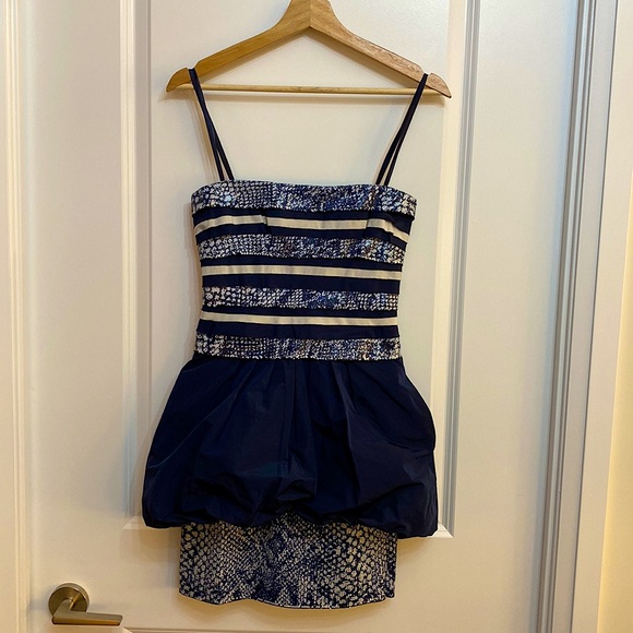 Sparkly blue and silver cocktail dress by BCBG - Picture 3 of 5